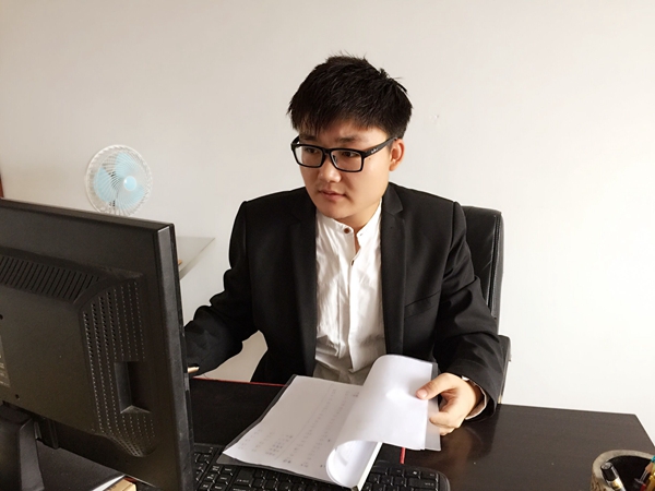 1504235362554464.jpg 刘.jpg